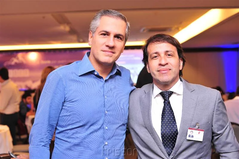 Adolfo Bichuchern e Gomes dos Santos