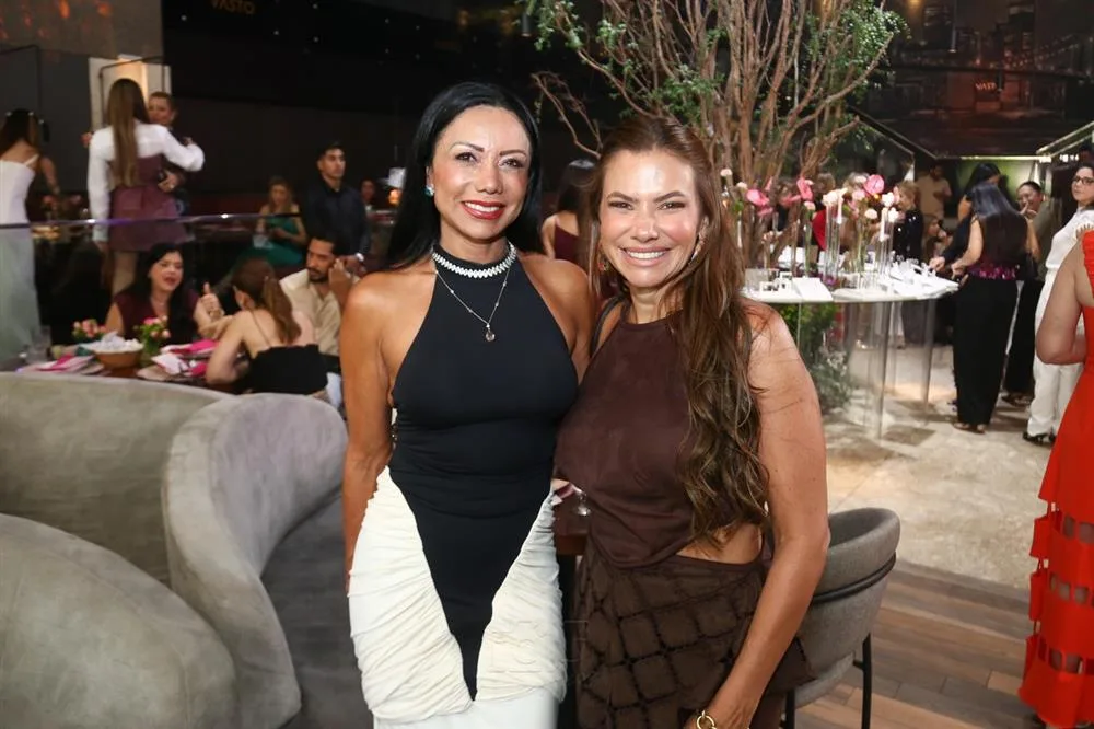 Ana Costa e Vanessa Almada