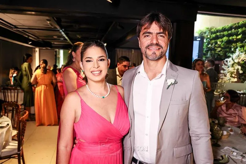 Bruna Machado e Holanda Neto