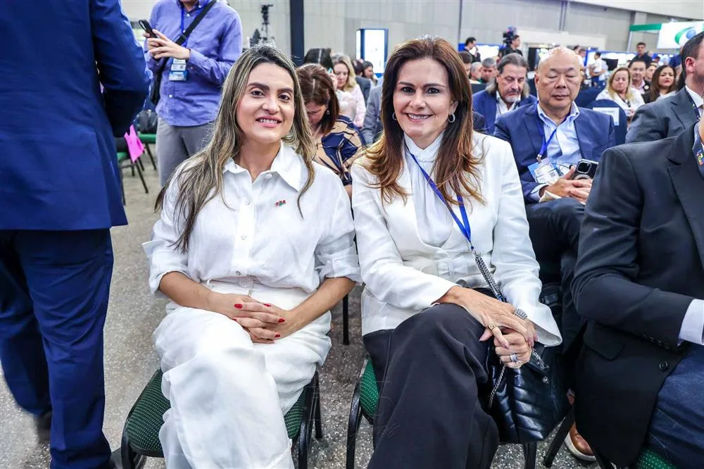 Denise Carrá e Ivana Bezerra