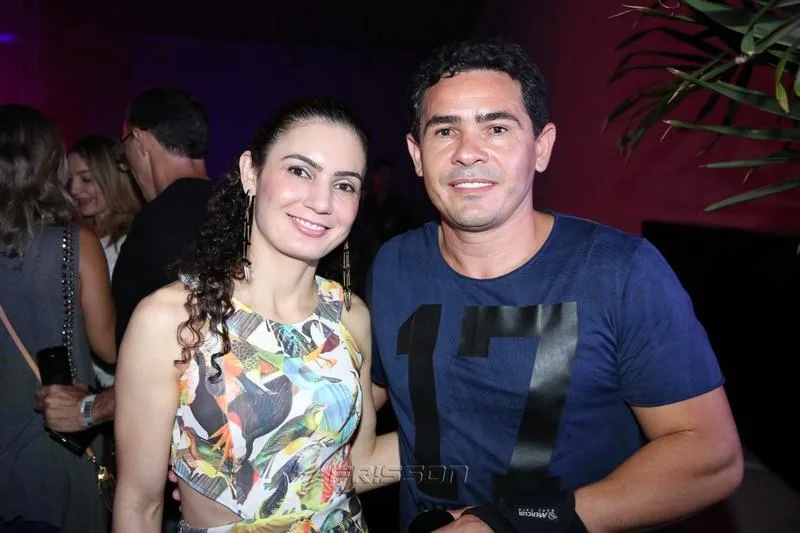 Adriana Sara e Wilson Costa