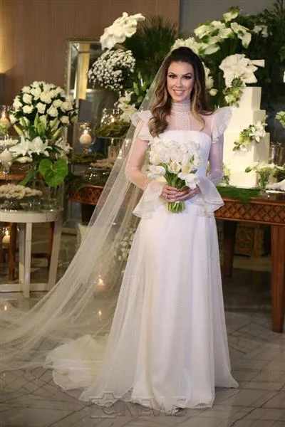 Carine Araújo