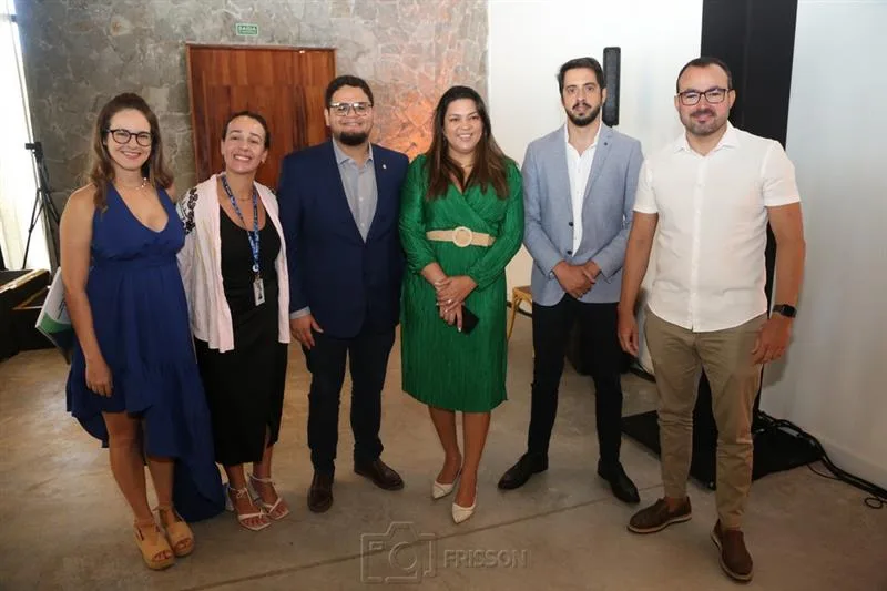 Cecilia Licareão, Carol Mota, Jonas Desidorio, Vilma Freire, Hugo Fernandes e Carlos Alberto