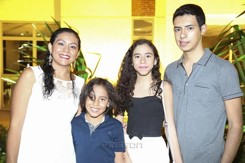 Entrega do East Tower Residence