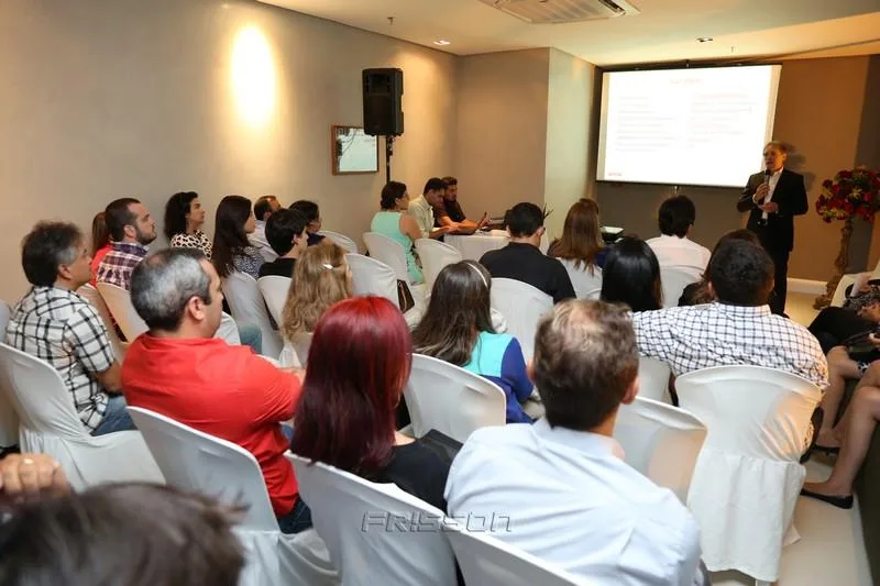 Entrega do East Tower Residence