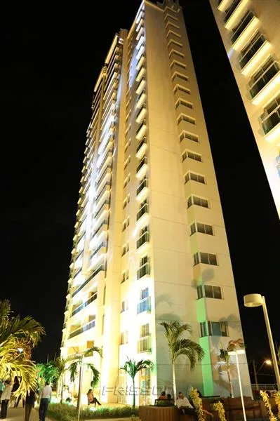 Entrega do East Tower Residence
