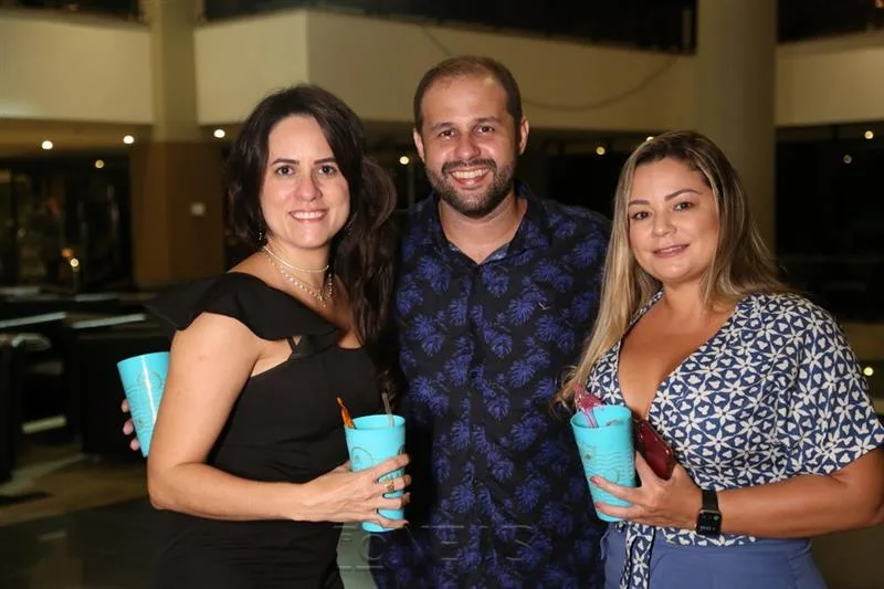Carolina Xerez, Rodrigo Agrela e Eveline Pontes