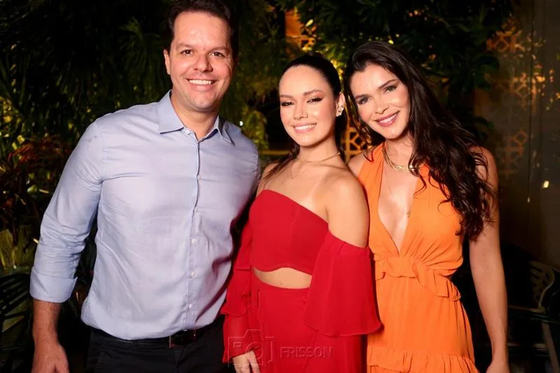 Damião Tenório, Valentina Bezerra e Carol Freund