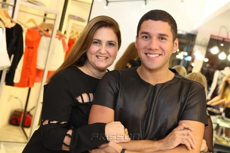 Fernanda Mendes e Iury Costa