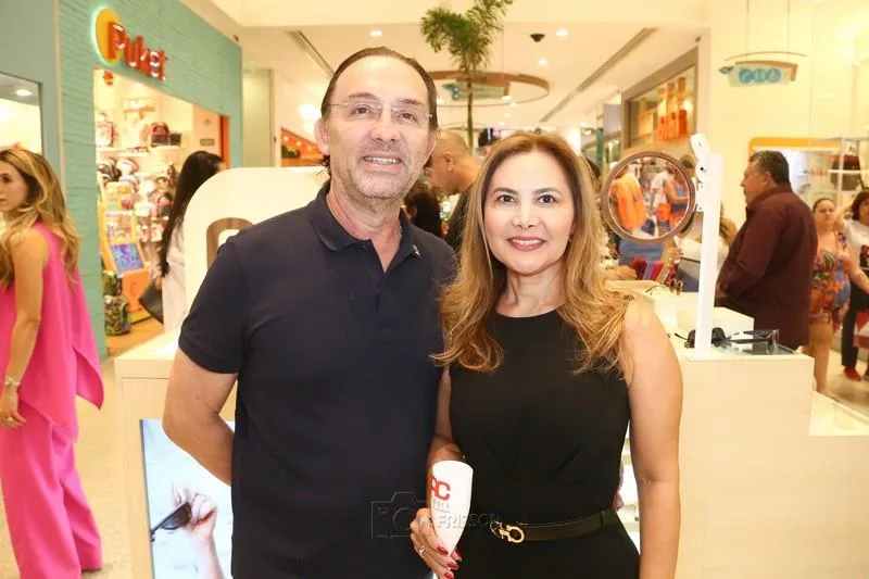 Almir Bastos e Aracy Caetano