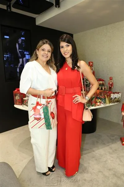 AnaValeria Teixeira e Flavia Laprovítera