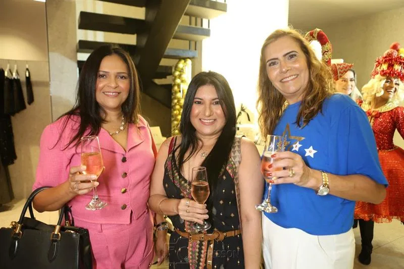 Arcenate Costa, Raymara Viega e Debora Moreira