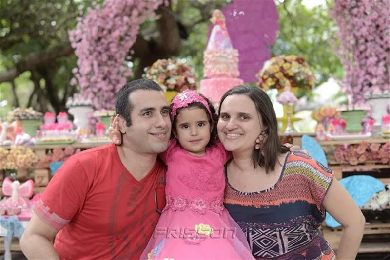 Marcus Aurélio Campos Guimarães, Rebeca e Letícia Ribeiro