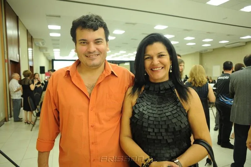 Edson Tavora e Ana Canario