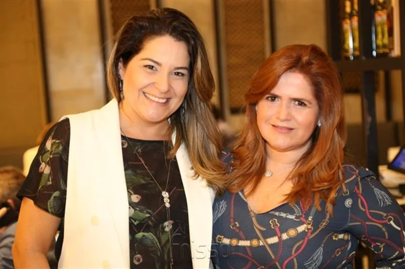 Adriana Siqueira e Vaneska Bezerra