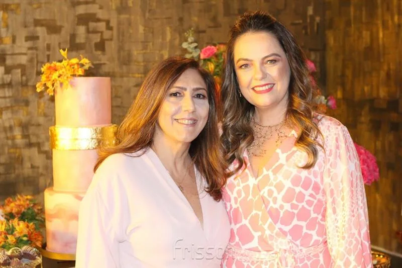 Adriana Medeiros e Erika Girão