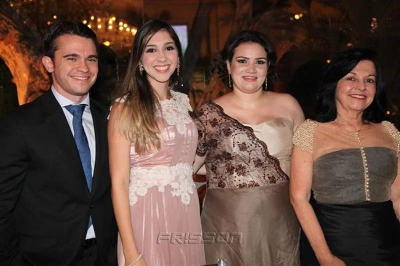 Adriano Menezes, Cristiana Teófilo, Ana Cláudia Bezerra e Verônica Teófilo