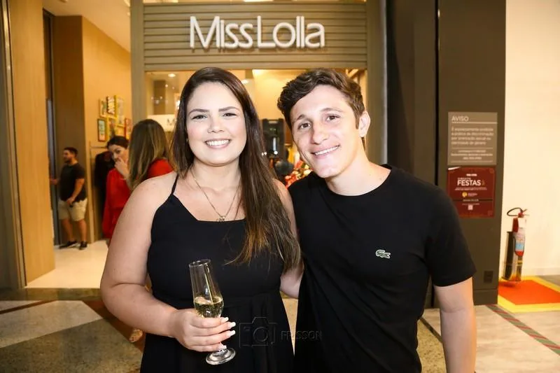 Ana Cristina Asano e Marcelo Uchoa