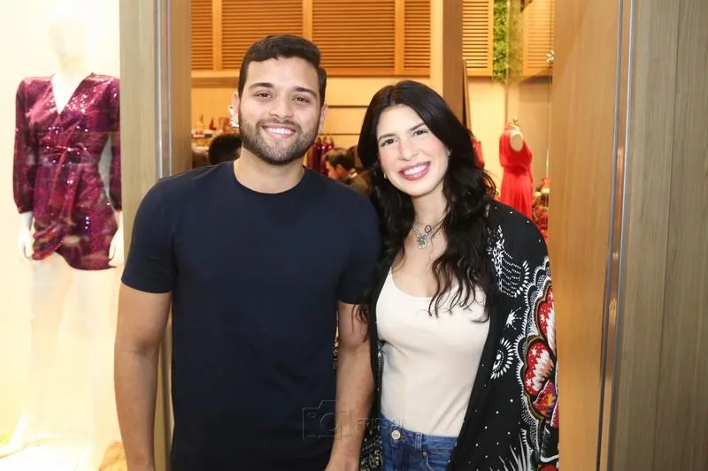 Ariel de Moura e Ana Carolina Goyanna