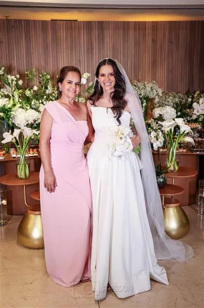 Adriana e Eduarda Lopes