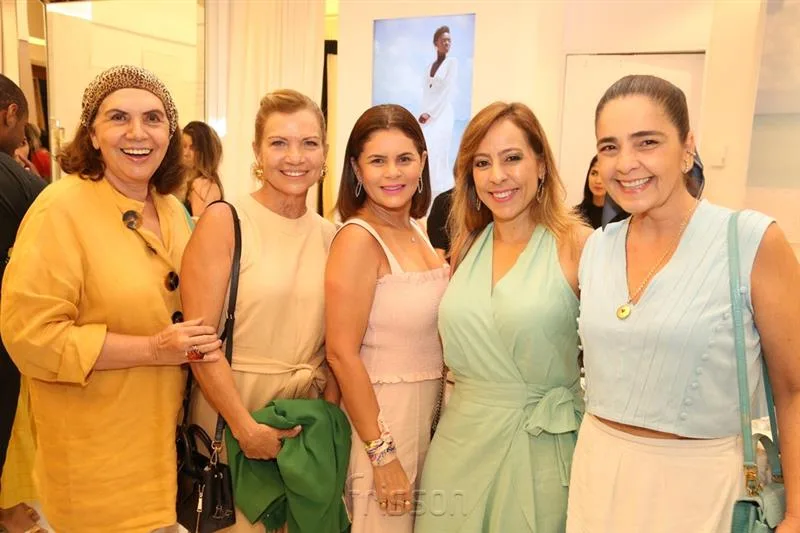 Ana D'áurea Chaves, Ana Pinto, Liliana Linhares, Leticia Macedo e Giana Studart