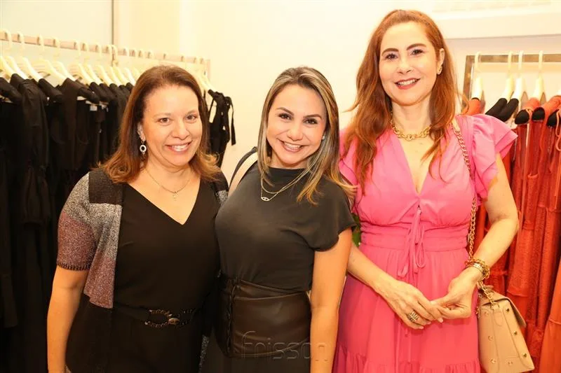 Ana Zélia Gadelha, Adriana Queiroz e Paula Barreira