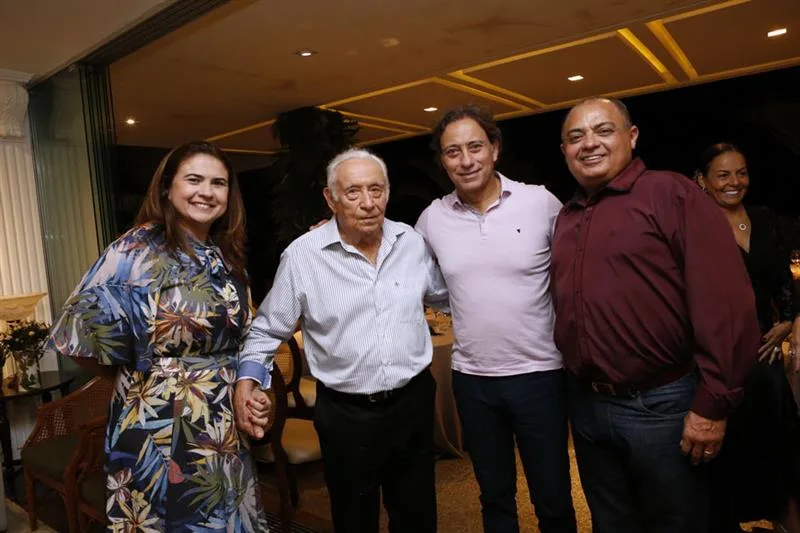 Ana Maisa, Adauto Bezerra, Sergio e Teodoro