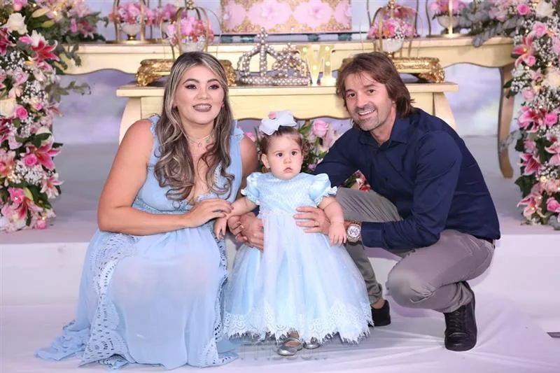 Ana, Mariana e Rodrigo Lima