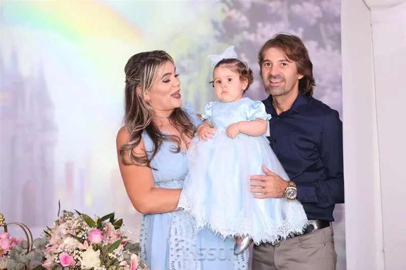 Ana, Mariana e Rodrigo Lima