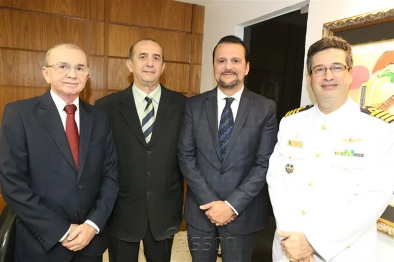 Chico, Alberto Aguiar, Adrísio Câmara e Comandante Salema