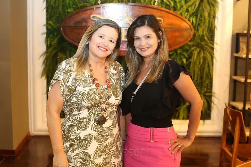 Denise Marques e Elaine Cristina