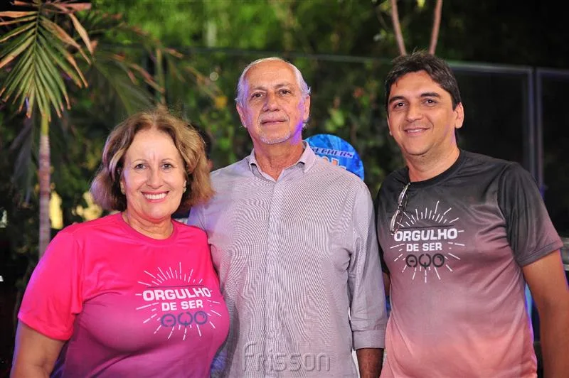 Annette e Marcos de Castro e Nilton Lopes