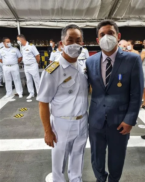 Almirante Noriaki Wada e Bruno Queiroz