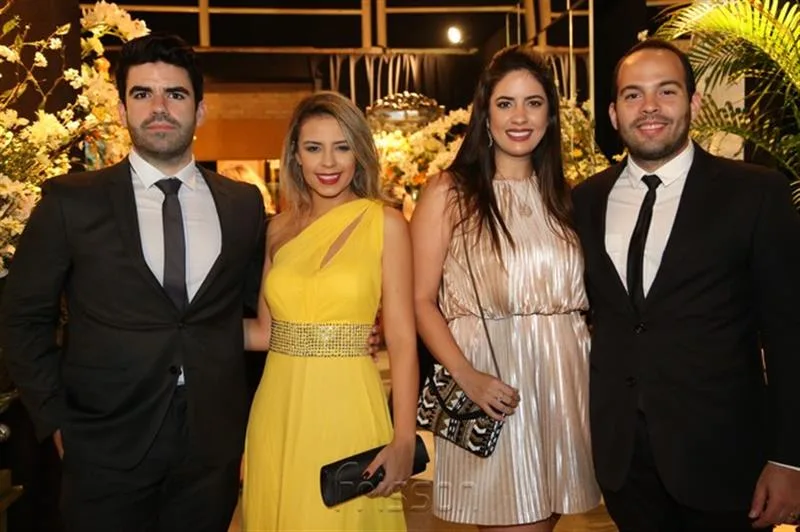 Aloisio Parente, Enila Alves, Larissa Parente e Esaú Vasconcelos
