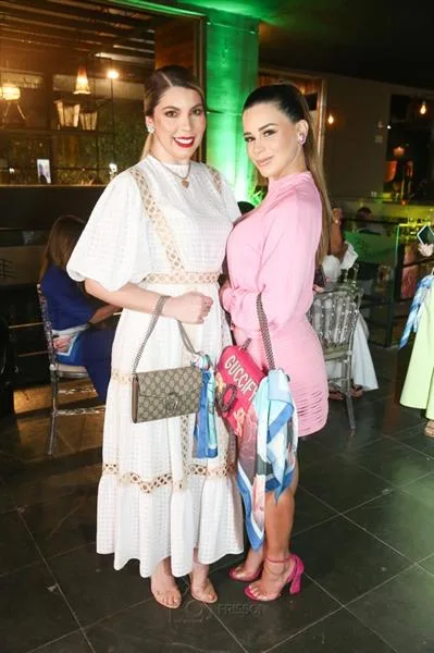 Aline Morais e Amanda Holanda