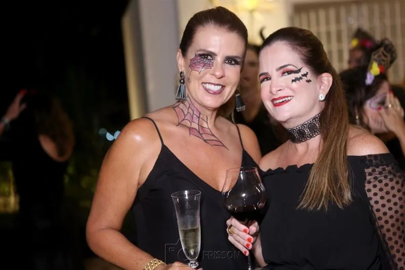 Alexandra Pinto e Adriana Bezerra