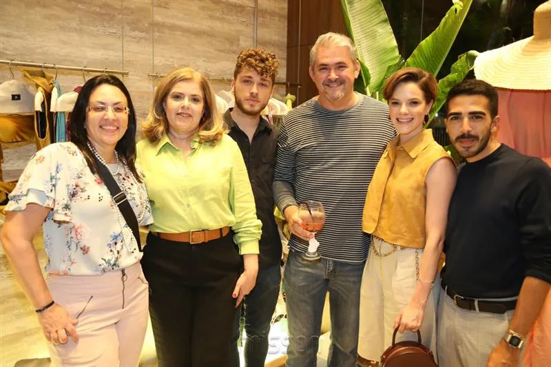 Danielle Alves, Kassia, Lucas Lustosa, Nilton Cunha, Paulinha Sampaio e Breno Braga