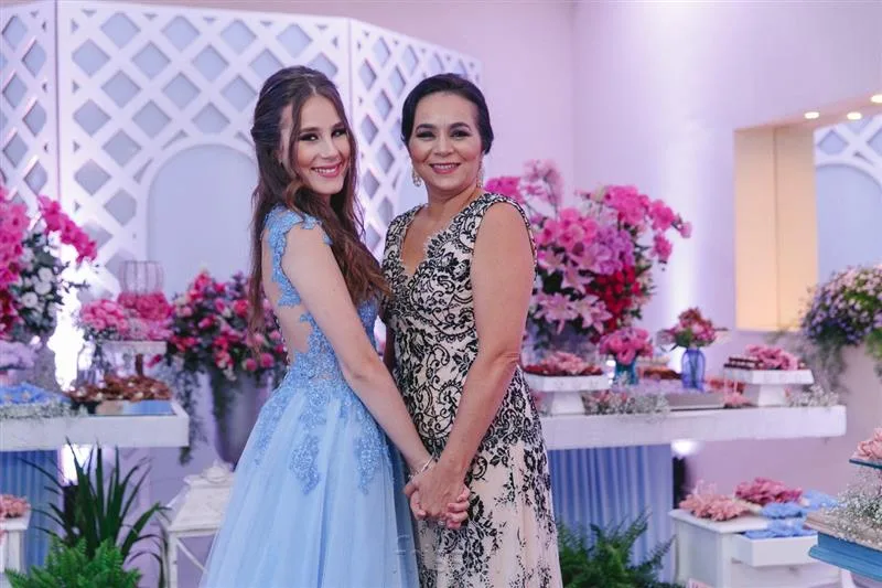 Júlia e Adriana Cardoso