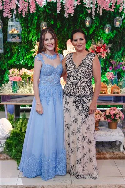 Julia e Adriana Cardoso