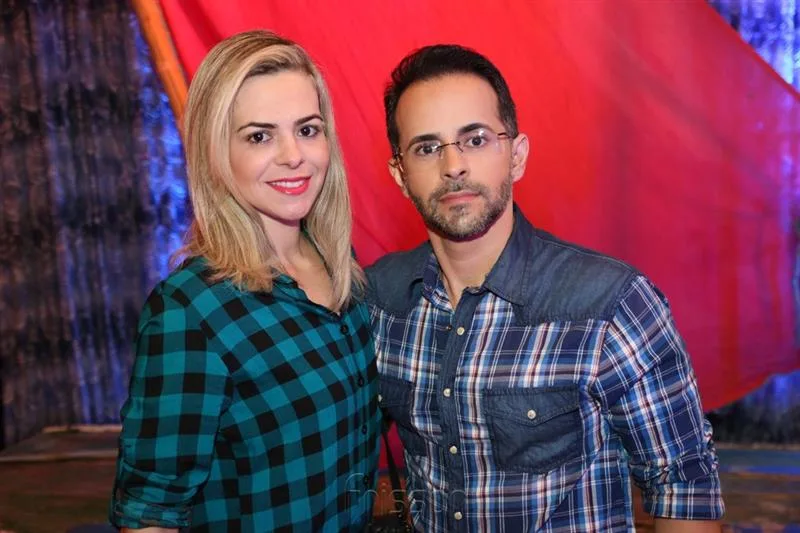 Ada Vasconcelos e Davi Evans