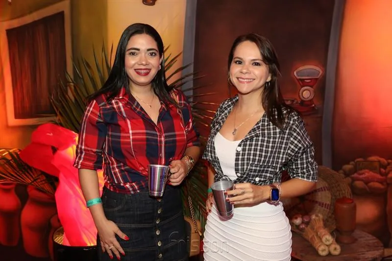 Aline Rodrigues e Mielna Chaves