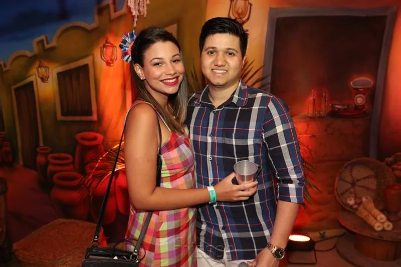 Amanda de Oliveira e Talis Barreto