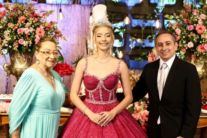 15 Anos de Maria Eduarda Machado