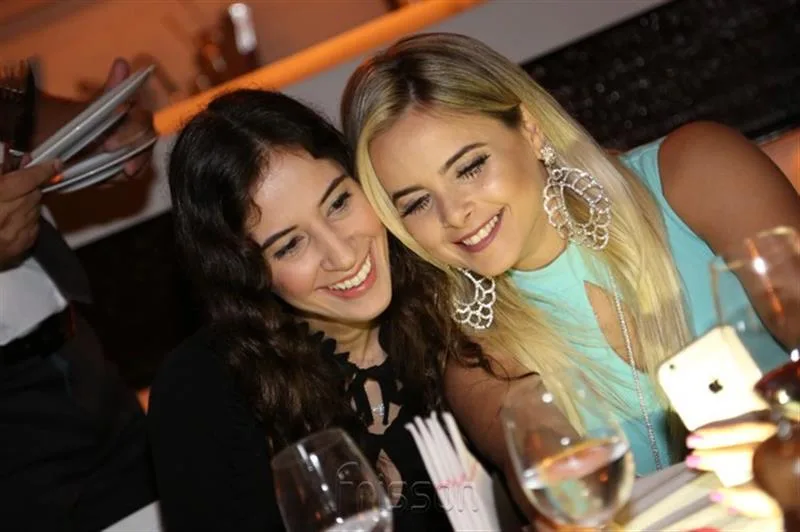 Caroline Ximenes e Richelle Mondim