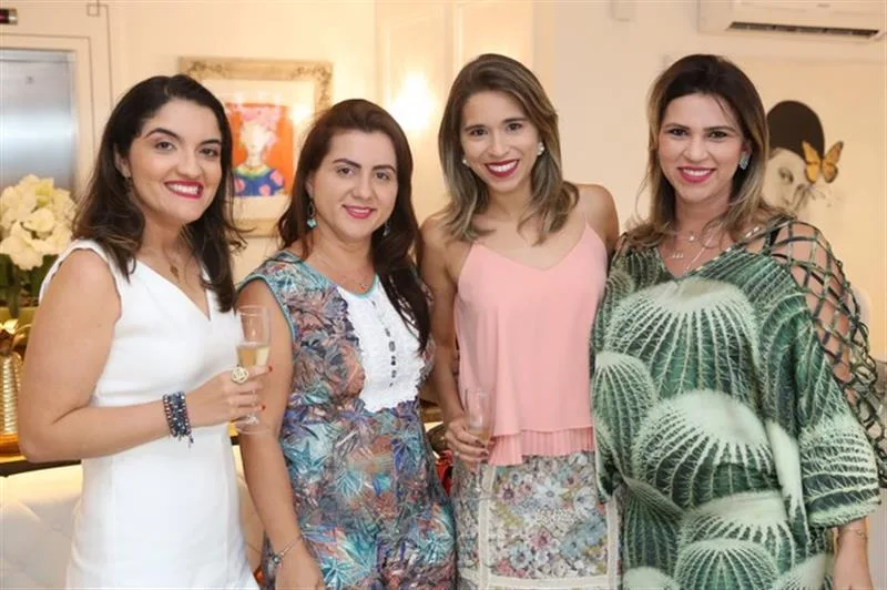 Anaiara Lucena, Cristine Aguiar, Rafaella Lima e Danielle Diniz