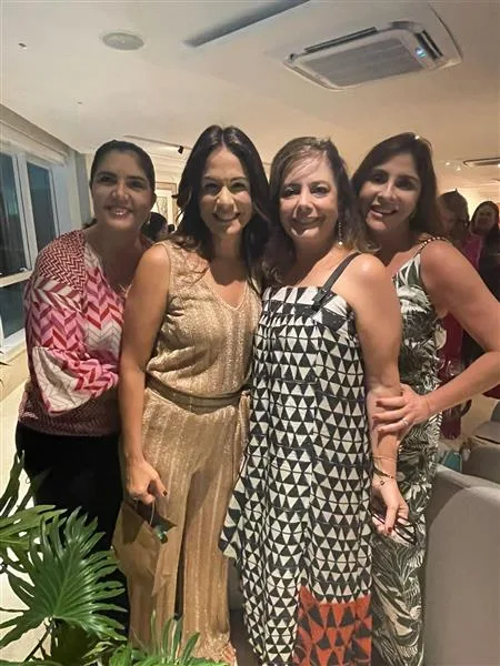 Natasha Martins, Ana Virgínia Martins, Cláudia Gradvohl, Cristiane Faria