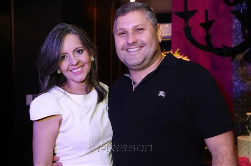 Aline e Carlos Henrique Veras