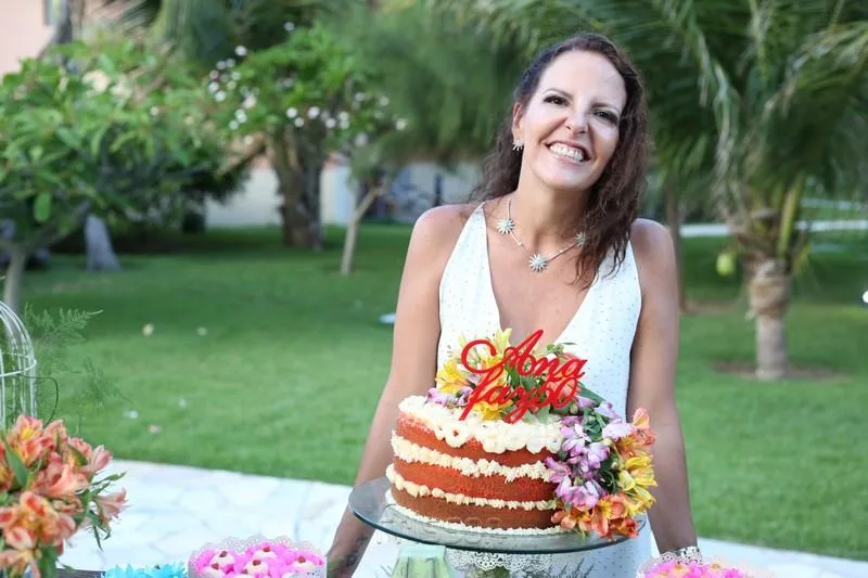 Ana Elisa Mota