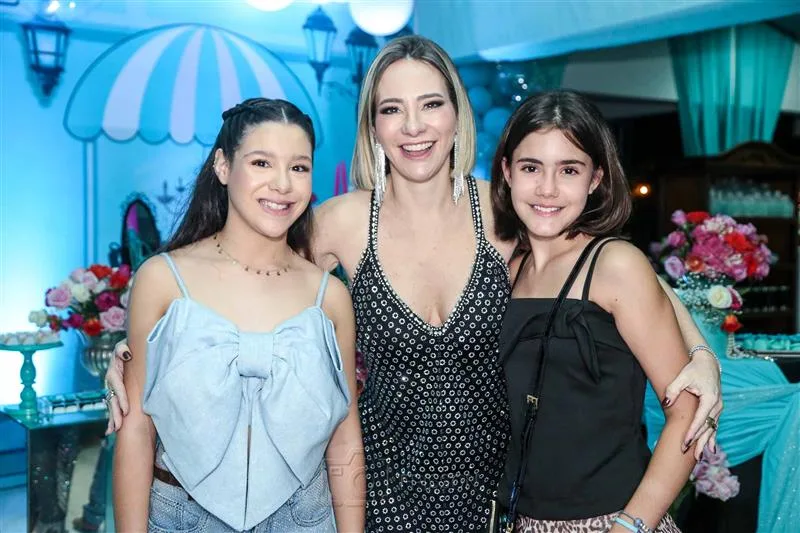 Gaída Dias com as best, Maria Eduarda e Pietra