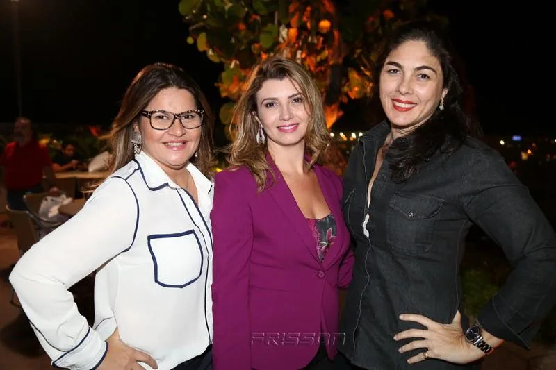 Ana Pinheiro, Thâmara Azevedo e Izabela Fiúza